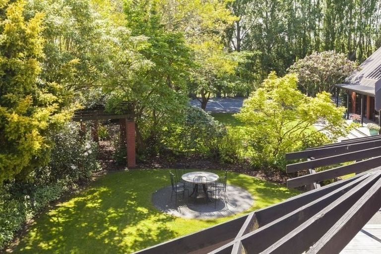 Photo of property in 131 Paparoa Street, Papanui, Christchurch, 8053