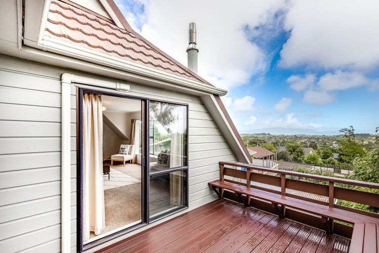 Photo of property in 76a Winara Avenue, Waikanae, 5036