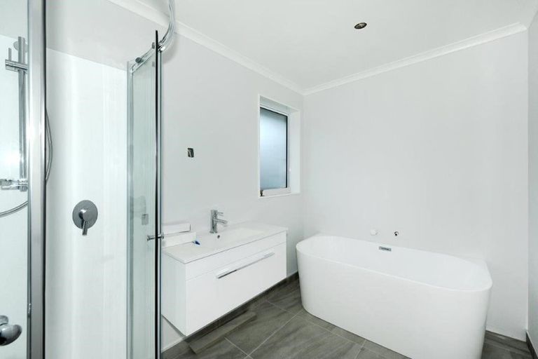 Photo of property in 10 James Caird Lane, Wigram, Christchurch, 8025