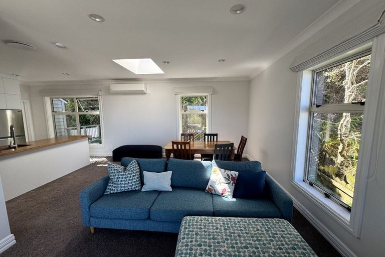 Photo of property in 37a Mana Street, Vogeltown, Wellington, 6021