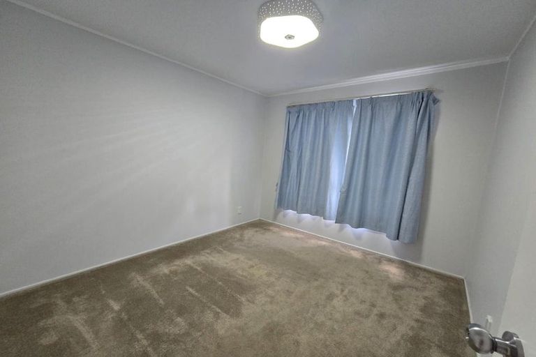 Photo of property in 18 Dunstall Place, Mangere Bridge, Auckland, 2022
