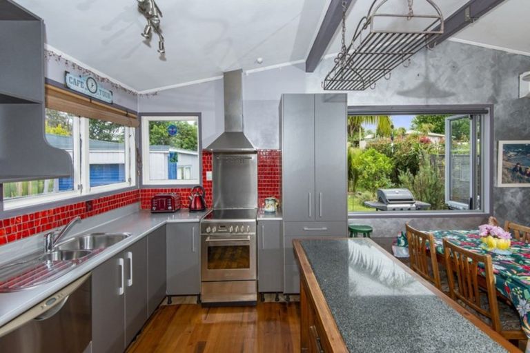 Photo of property in 16 Avon Street, Tikipunga, Whangarei, 0112