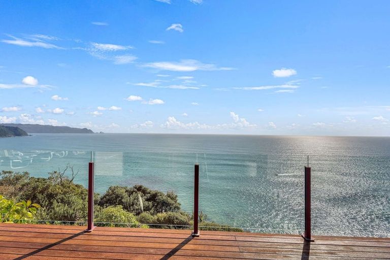 Photo of property in 55 Motuhoa Road, Tairua, 3508