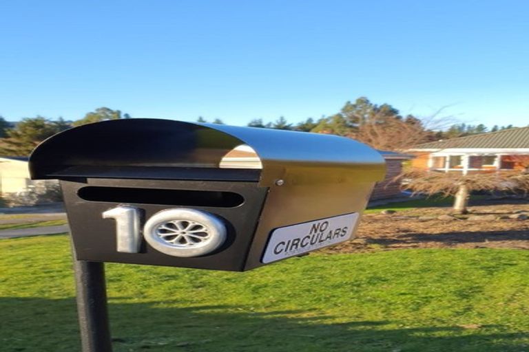 Photo of property in 10 Flower Street, Fairfield, Dunedin, 9018