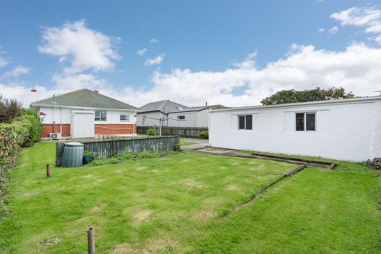 Photo of property in 57 Hargest Crescent, Saint Kilda, Dunedin, 9012