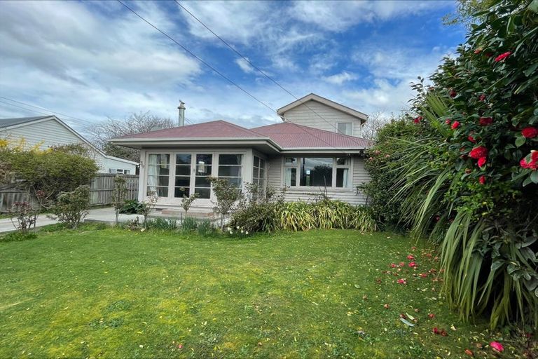 Photo of property in 39 Vagues Road, Northcote, Christchurch, 8052