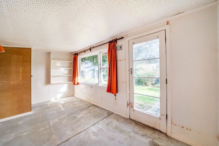 Photo of property in 35 Ropata Crescent, Boulcott, Lower Hutt, 5010