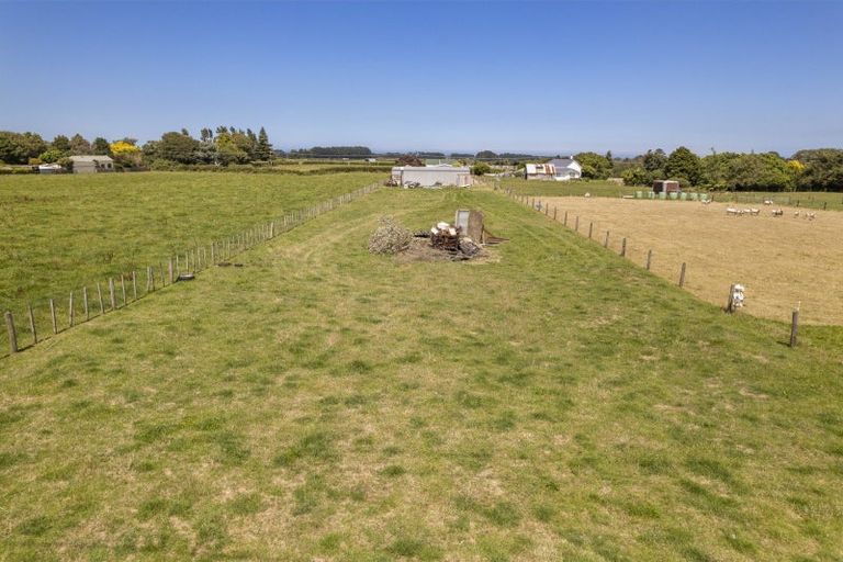 Photo of property in 86 Victoria Street, Kaponga, Hawera, 4679