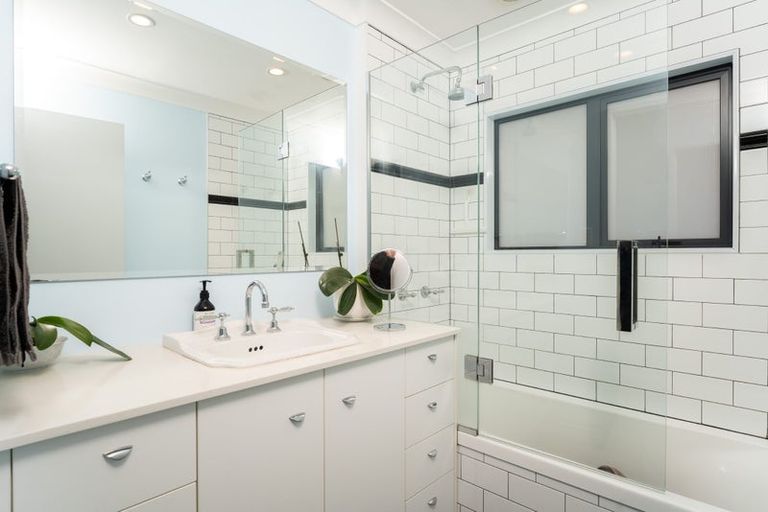 Photo of property in 70 Awatea Street, Ranui, Porirua, 5024