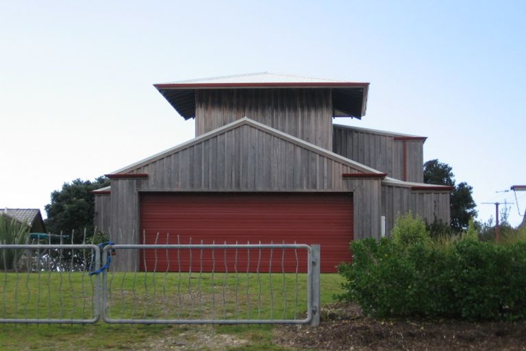 Photo of property in 222 Mangakahia Drive, Whangapoua, Coromandel, 3582