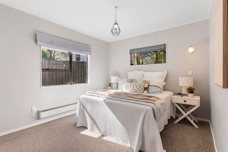 Photo of property in 76 Khandallah Road, Ngaio, Wellington, 6035