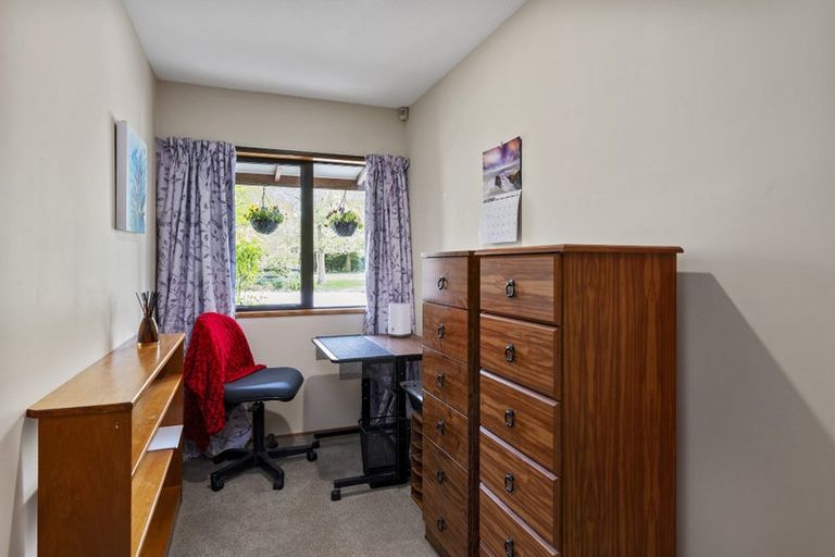 Photo of property in 4 Kennedys Hill Road, Fernside, Rangiora, 7471