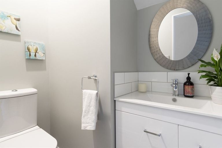 Photo of property in 2 Millbrook Drive, Bethlehem, Tauranga, 3110