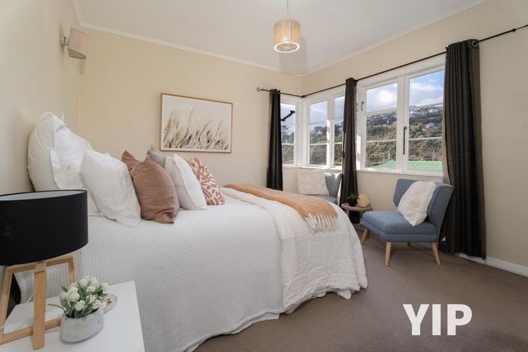 Photo of property in 35 Hindmarsh Street, Johnsonville, Wellington, 6037