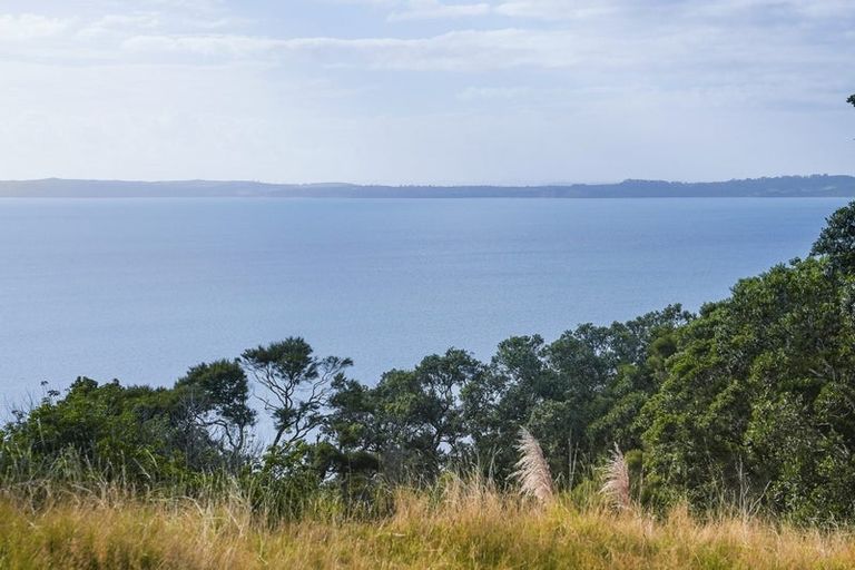 Photo of property in 987 Hibiscus Coast Highway, Waiwera, Orewa, 0994