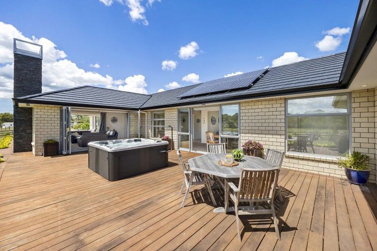 Photo of property in 523 Papakura-clevedon Road, Ardmore, Papakura, 2582