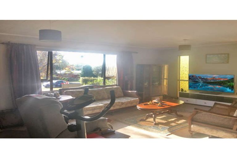 Photo of property in 7 Leeton Drive, Waipukurau, 4200