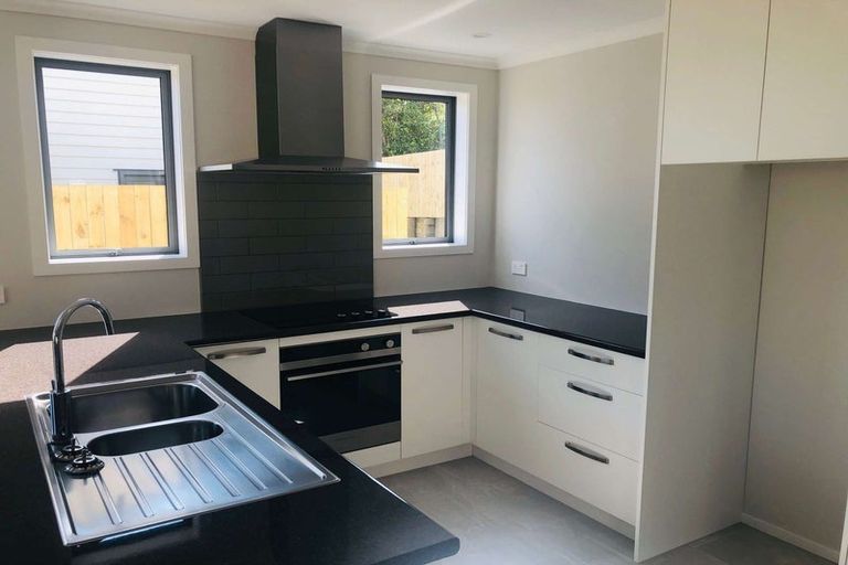 Photo of property in 4b Croydon Road, New Lynn, Auckland, 0600