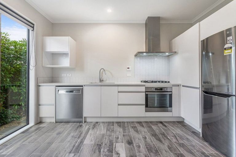 Photo of property in 44 Pukewhero Rise, Westgate, Auckland, 0614