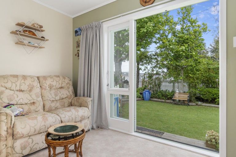 Photo of property in 12 Miller Avenue, Paeroa, 3600
