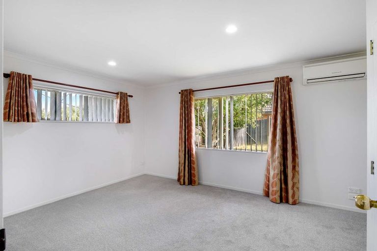 Photo of property in 63b Stratford Road, Manurewa, Auckland, 2105