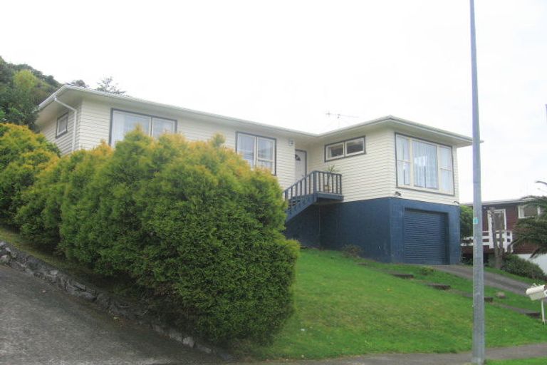 Photo of property in 24 Acacia Avenue, Maungaraki, Lower Hutt, 5010