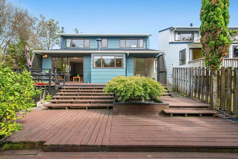 Photo of property in 1/4 Eastwood Rise, Browns Bay, Auckland, 0630