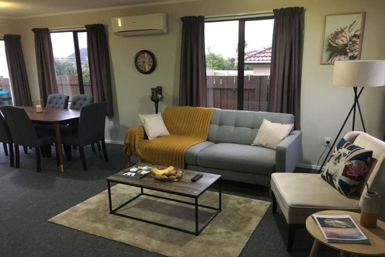 Photo of property in 9 Doncaster Terrace, Ascot Park, Porirua, 5024