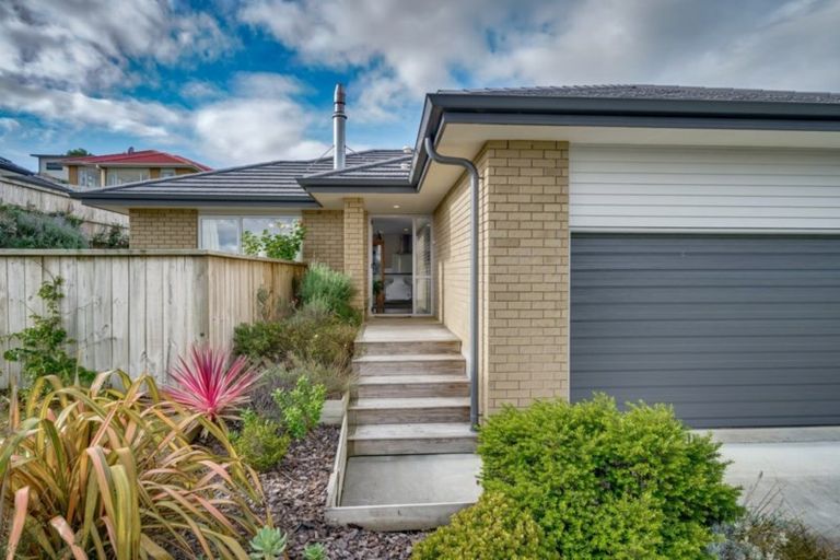 Photo of property in 105 Falcon Drive, Welcome Bay, Tauranga, 3112