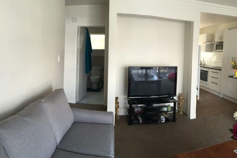 Photo of property in 9/41 Anzac Road, Browns Bay, Auckland, 0630