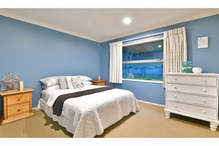 Photo of property in 92b Scott Road, Stanmore Bay, Whangaparaoa, 0932