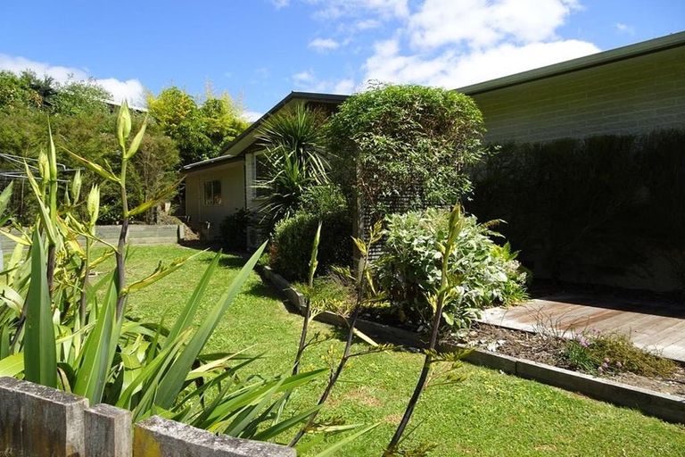 Photo of property in 5 Tokomaru Drive, Havelock North, 4130