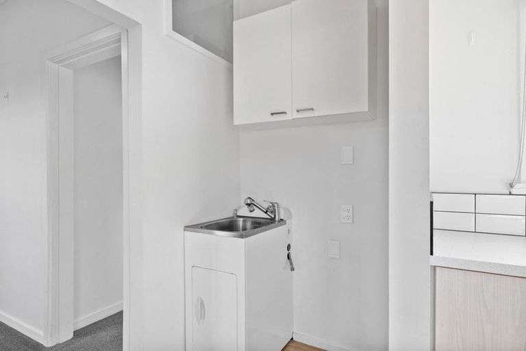 Photo of property in 140 Hills Road, Edgeware, Christchurch, 8013