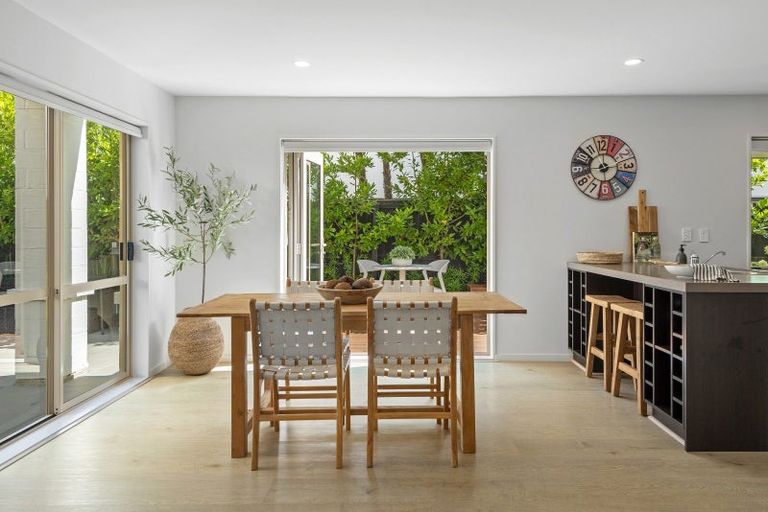 Photo of property in 16a Mona Vale Avenue, Riccarton, Christchurch, 8011