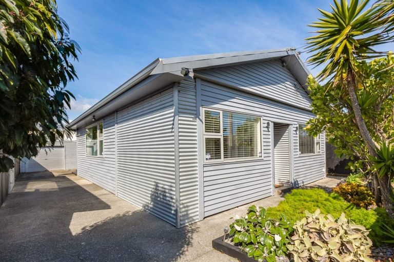 Photo of property in 14 Jessie Street, Petone, Lower Hutt, 5012