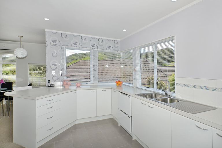 Photo of property in 1/44 Highfield Way, Maunu, Whangarei, 0110