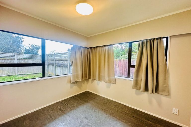 Photo of property in 1/545 Weymouth Road, Weymouth, Auckland, 2103