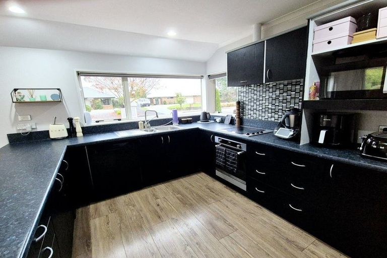 Photo of property in 43 Kensington Avenue, Rangiora, 7400
