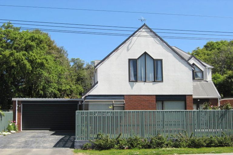 Photo of property in 1 Ryeland Avenue, Ilam, Christchurch, 8041