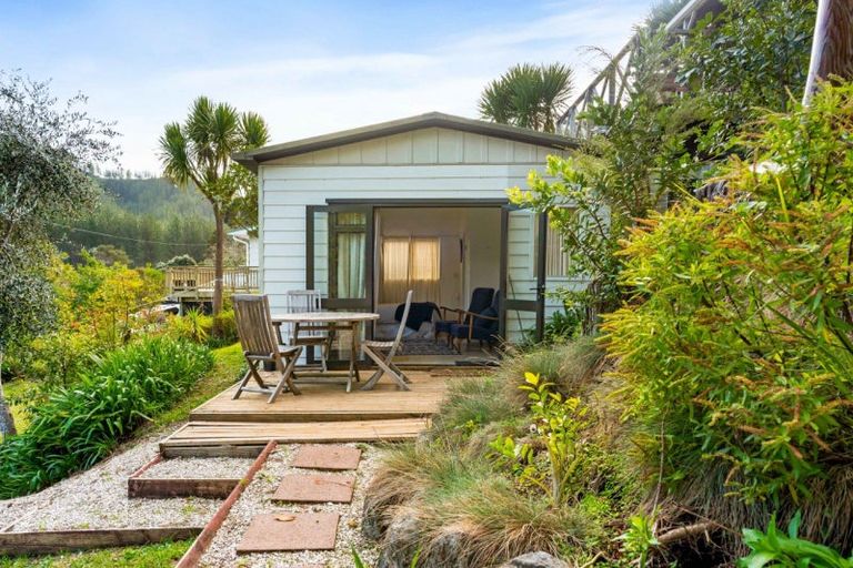 Photo of property in 8 Kapakapa Road, Opoutere, Whangamata, 3691