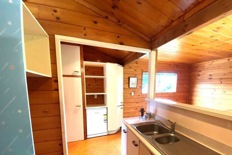 Photo of property in 43 Cheriton Road, Mellons Bay, Auckland, 2014