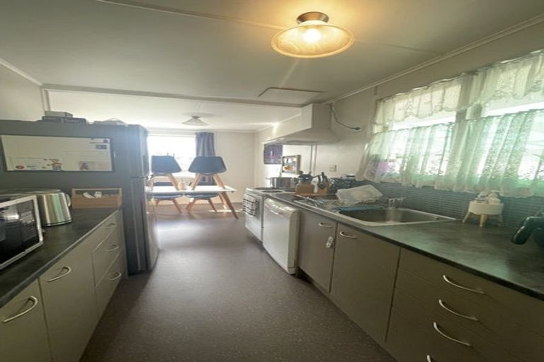 Photo of property in 1 Tararua Place, Tokoroa, 3420