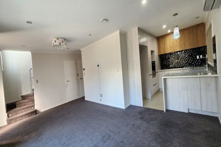 Photo of property in 10a Malte Brun Place, Papatoetoe, Auckland, 2025