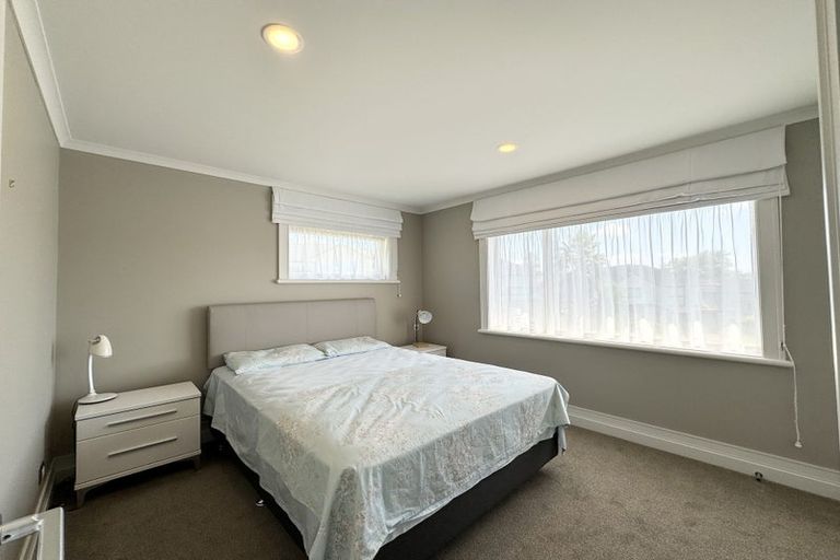 Photo of property in 8 Mural Place, Greenhithe, Auckland, 0632