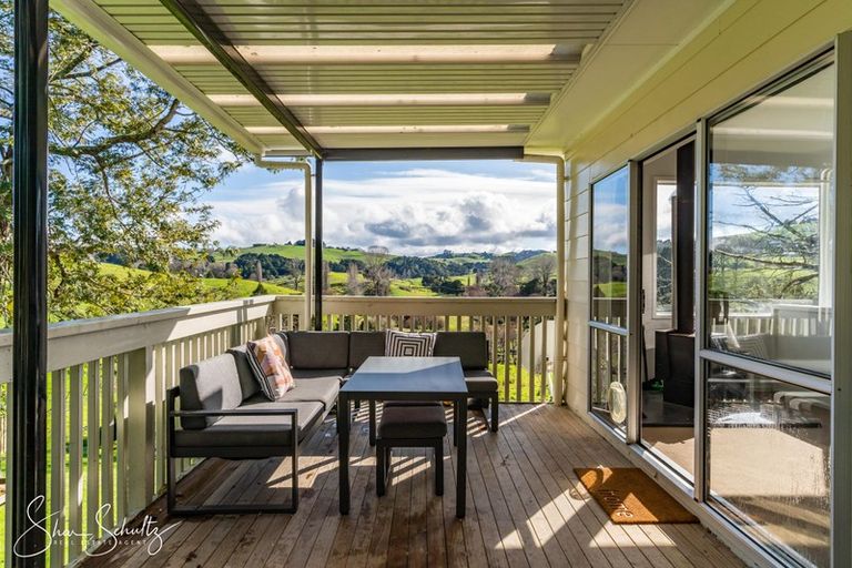 Photo of property in 53 Hurndall Street East, Maungaturoto, 0520