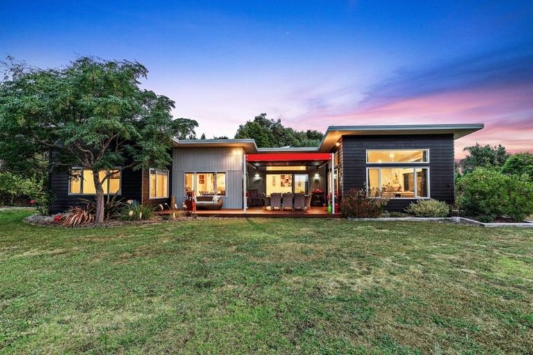 Photo of property in 62 Mccallum Drive, Sandspit, Warkworth, 0982