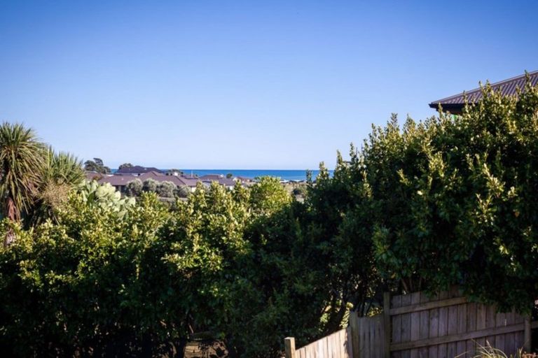 Photo of property in 22a Jules Crescent, Bell Block, New Plymouth, 4312