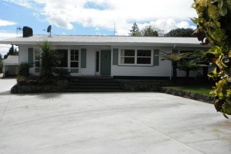 Photo of property in 28 Lewis Road, Lynmore, Rotorua, 3010