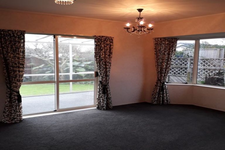 Photo of property in 32 Waimanawa Lane, Waiuku, 2123
