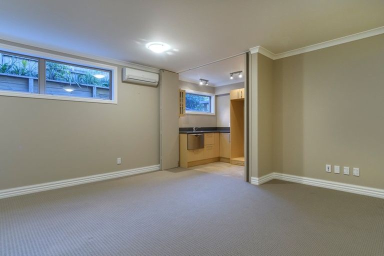 Photo of property in 19 La Cumbre Close, Bethlehem, Tauranga, 3110